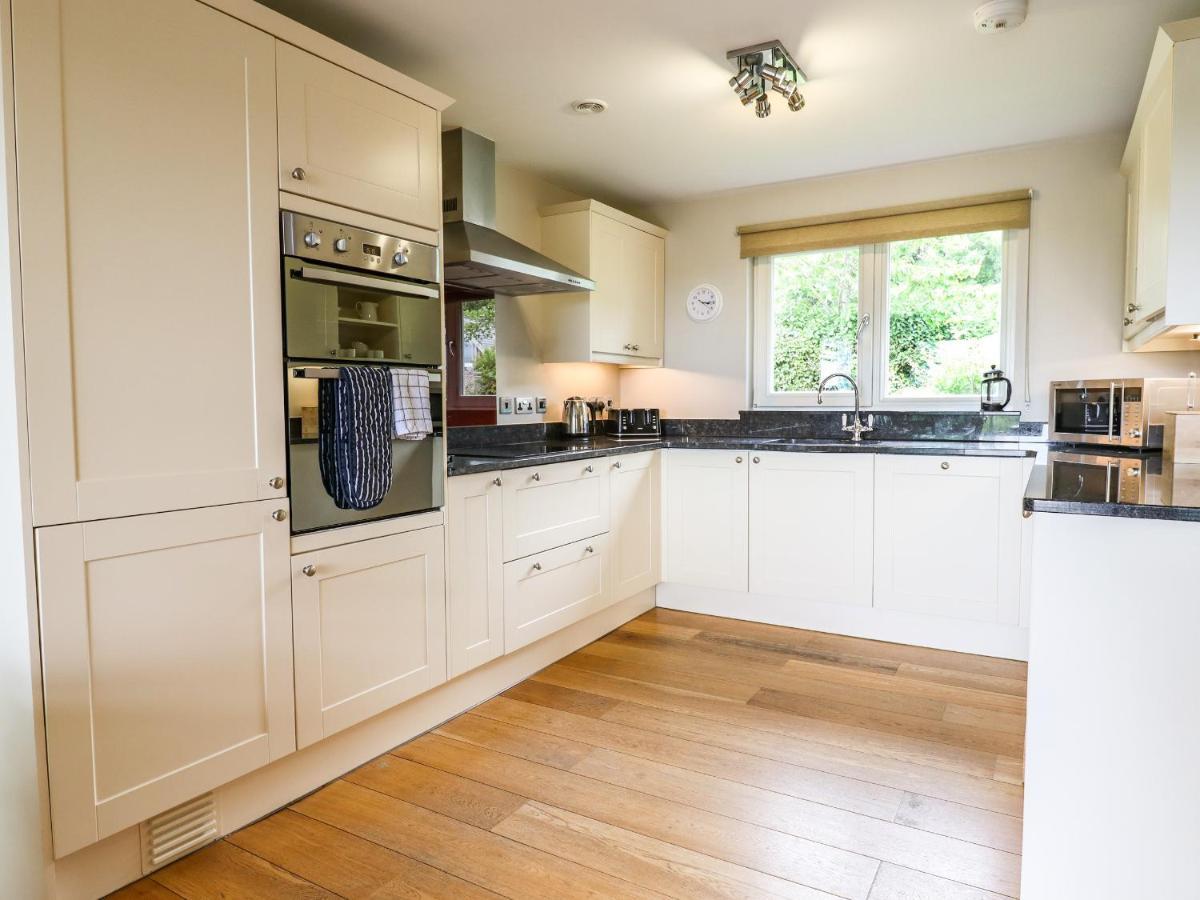 Swandown, 20 Poldon Chard Exterior foto
